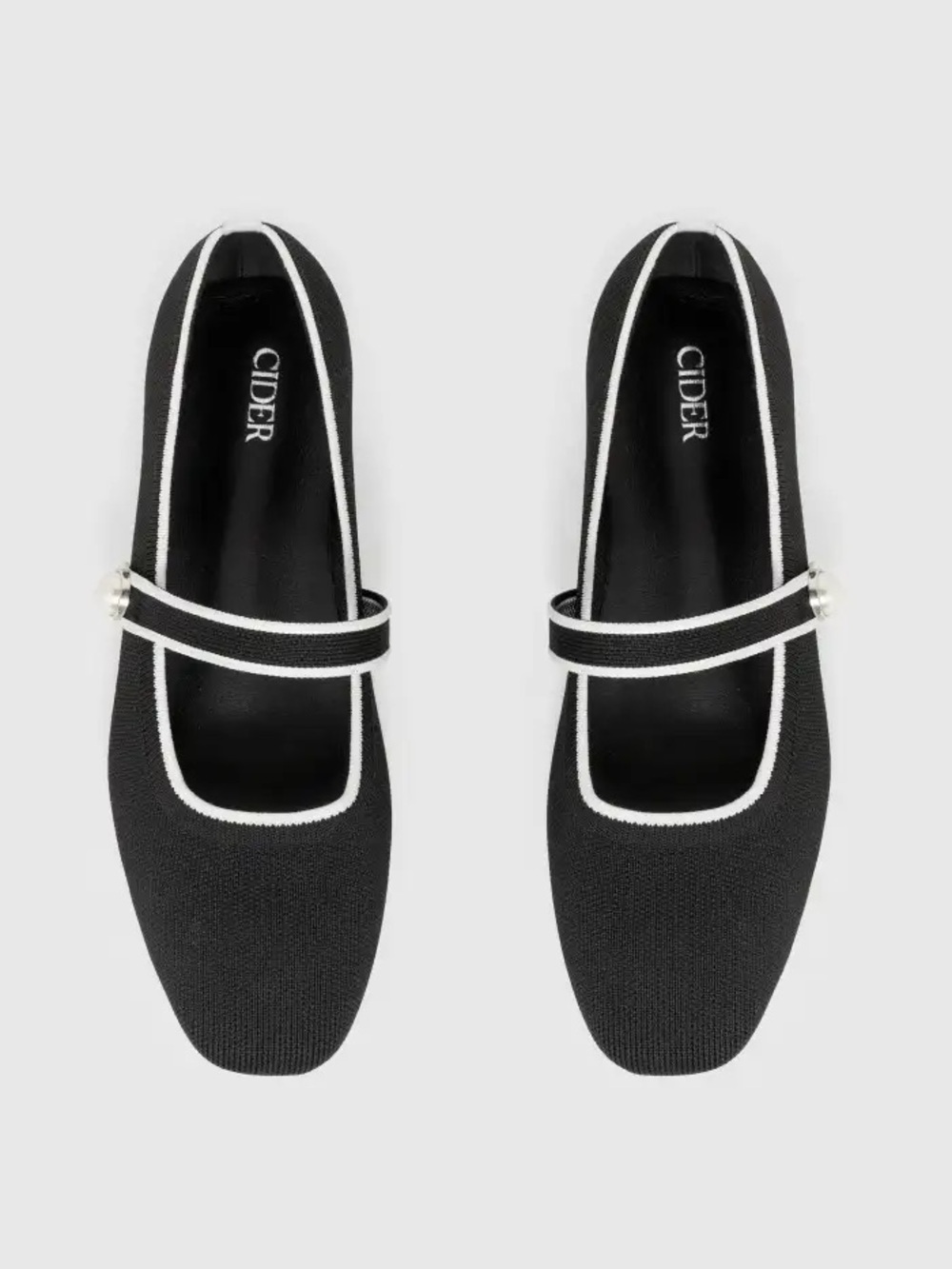 CIDER Classic Faux Pearl Mary Jane
Ballet Flats - Size 38 (8)